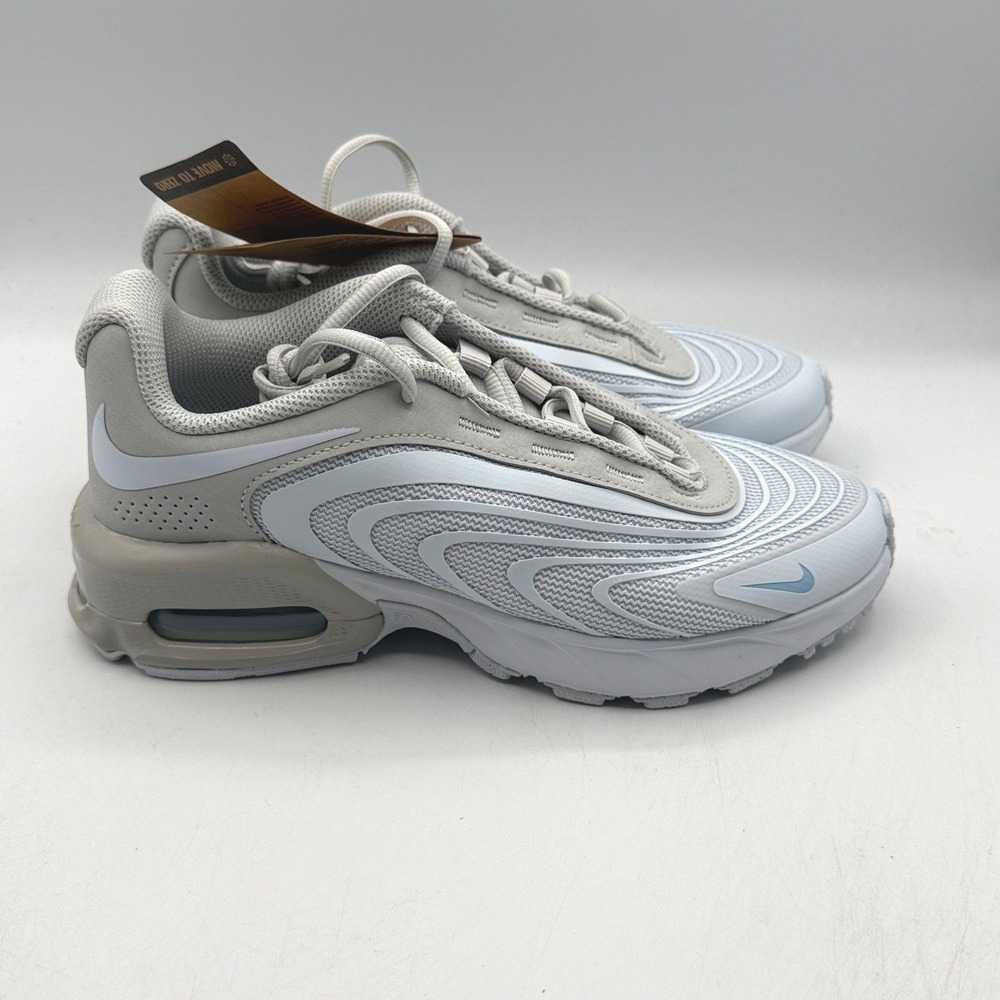 Nike Air Max Fire Women Size 7 Football Grey Psychic Blue Wavy IF2620-001